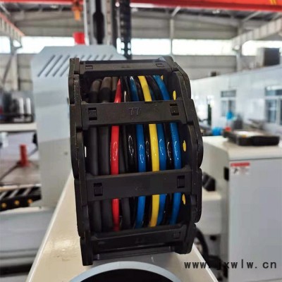 天澤自動化 廠家供應(yīng)實用型立式注塑機(jī)專用機(jī)械手 銷售TZN-2200WS-S3牛頭機(jī) 規(guī)格齊全