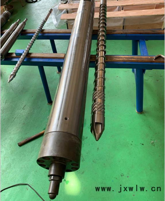 廠家供應(yīng)海天注塑機(jī)螺桿炮筒 伊之密注塑機(jī)螺桿 博創(chuàng)注塑機(jī)螺桿炮筒