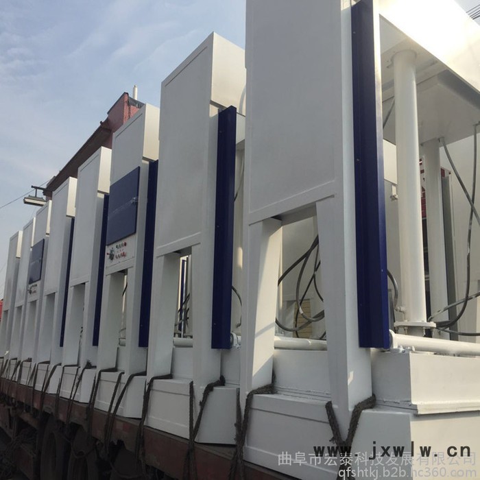 宏泰供應(yīng) 木工機(jī)械覆膜機(jī) 單工位、雙工位覆膜機(jī) 真空吸塑機(jī)廠家