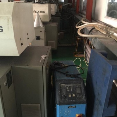 出售臺(tái)中精機(jī)二手注塑機(jī)VE180
