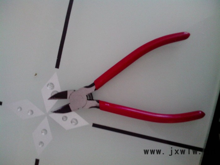 供應(yīng)宏遠(yuǎn)各種型號注塑機(jī)偏口鉗