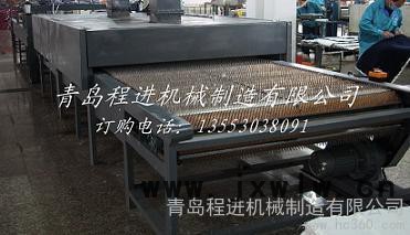 供應小塊地毯涂膠機地毯發(fā)泡機引進國外技術價格實惠（圖）