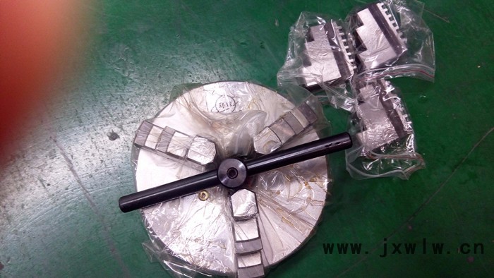 【金星機(jī)床  】  廠家直銷   質(zhì)量保證   CQ6128A普通車床卡盤，卡盤