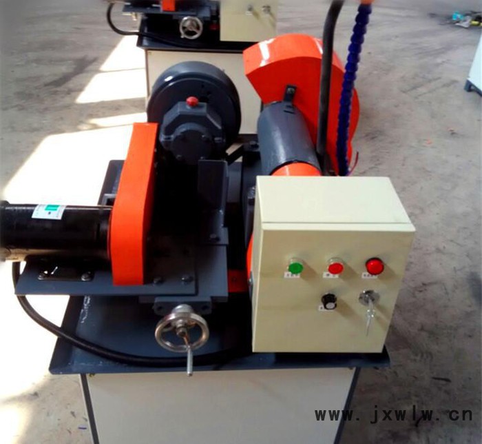 小型外圓拋光機(jī) 新型圓管拋光機(jī) 電動(dòng)拋光機(jī) 直銷(xiāo)