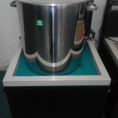 高品質(zhì)拋光機(jī) 220v磁力拋光機(jī) 有效高效去除毛邊、毛刺