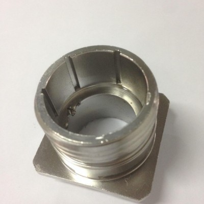 蘇州全自動(dòng)磁力拋光機(jī) 磁力滾拋機(jī) 買拋光機(jī)就選圣亞牌