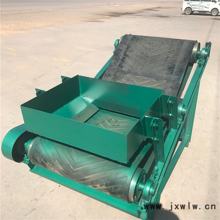 鄂州除雜機(jī)廠家供谷子拋糧機(jī)，大豆高粱水稻拋糧機(jī)價(jià)格圖片
