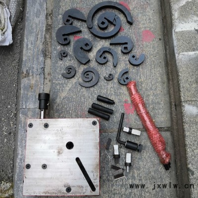 鐵藝花架成型機(jī) 12套模具鐵藝彎管機(jī) S形C形P型鐵藝柵欄彎管機(jī) 廠家