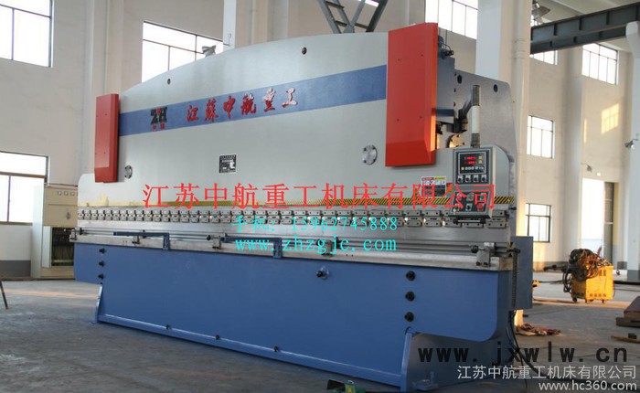 **WC67Y大型冷成型折彎?rùn)C(jī) 全新五金金屬數(shù)控折彎?rùn)C(jī)