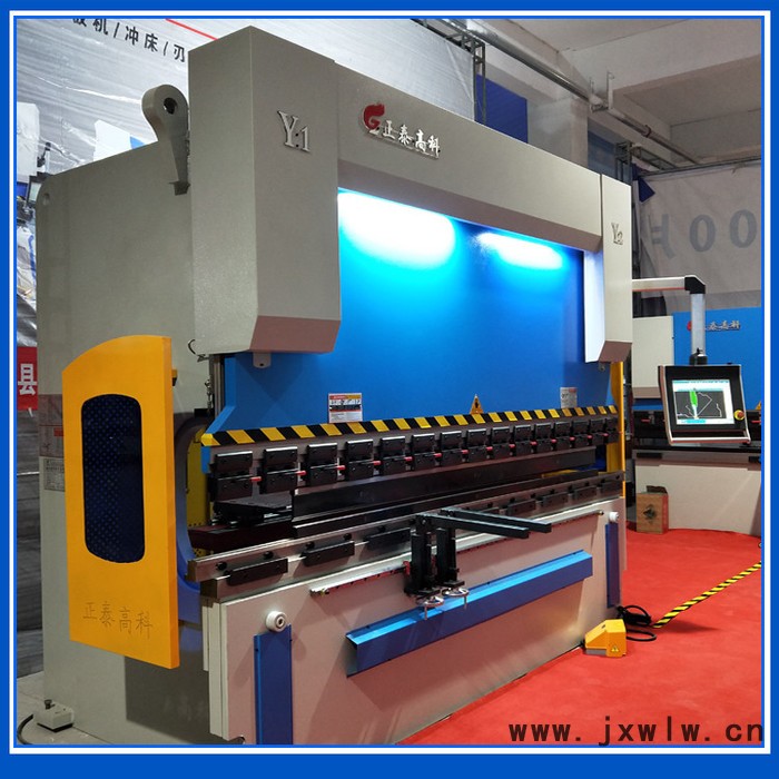 正泰高科WE67K-110T/3200.4+1+2電液伺服數(shù)控折彎?rùn)C(jī)**