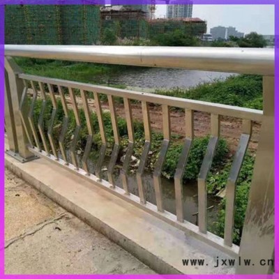 恒翔 護(hù)欄 焊接護(hù)欄 優(yōu)良焊接護(hù)欄