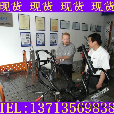 三維柔性組合夾具 定位組合工裝夾具 三維柔性焊接平臺(tái) 組合焊接工裝 柔性夾具平臺(tái) 快速焊接夾具 機(jī)器人焊接工裝平臺(tái)