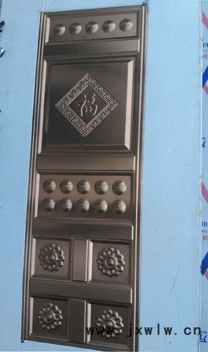 不銹鋼板液壓機  框架式雙動鋼木門壓花機 壓門機廠家復工生產(chǎn)