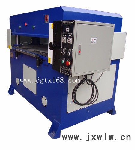 裁斷機(jī)廠家供應(yīng)油壓裁斷機(jī)、TX-40T下料機(jī)；質(zhì)量保證