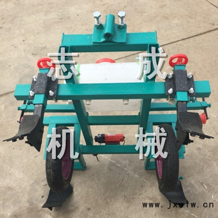 自產(chǎn)直銷農(nóng)用噴藥覆膜機花圃土豆藥材高效方便打藥覆膜機