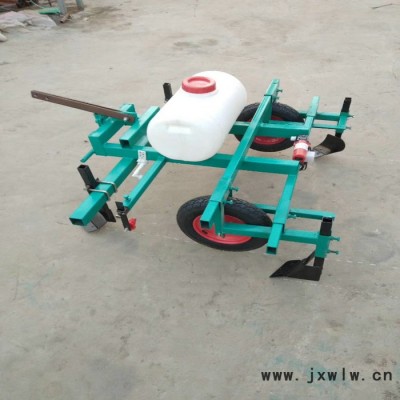 育苗噴藥鋪膜機(jī) 可調(diào)節(jié)農(nóng)用噴藥覆膜機(jī) 手扶車配套地膜 優(yōu)民