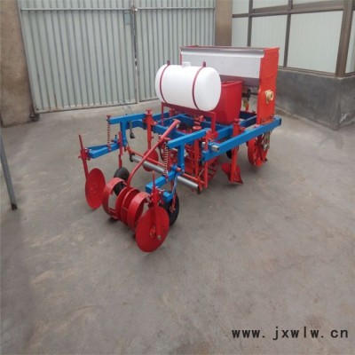 金佳花生種植覆膜一體機(jī) 專用覆蓋地膜機(jī) 拖拉機(jī)新型播種噴藥覆膜機(jī)