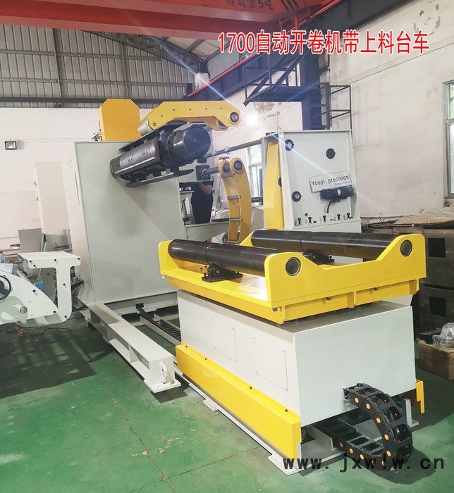 佑億生產(chǎn)1600自動開卷機(jī)伺服NC整平送料覆膜機(jī)自動化生產(chǎn)線定制