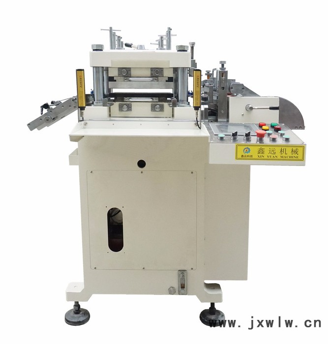 供應(yīng)各型號(hào)數(shù)控模切機(jī)、沖型機(jī)