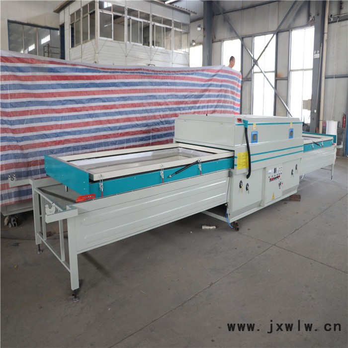 展鴻華岳 **定制手動(dòng)盤真空覆膜機(jī) 操作方便 價(jià)格優(yōu)惠