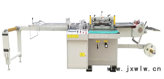 鑫遠(yuǎn)科技XY350/450/520 偏光片專用模切機(jī) 偏光片模切機(jī)