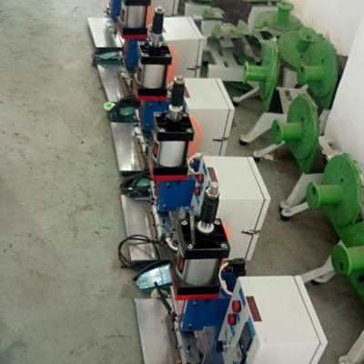 東莞廠家自動壓紋機 紙張燙印機 壓痕機 切線機廠商 質(zhì)保一年終身維護(hù)