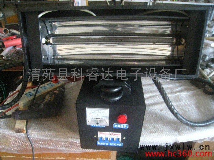 供應(yīng)批發(fā)供應(yīng)3KW手提式UV光固機(jī)、UV固化機(jī)、UV機(jī)、鋼化機(jī)
