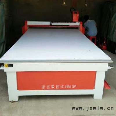 切割機(jī) 廠家現(xiàn)貨 汽車腳墊旋轉(zhuǎn)刀切割機(jī)  普通腳墊旋轉(zhuǎn)刀切割機(jī) 腳墊切割機(jī) 震動(dòng)刀腳墊切割機(jī)