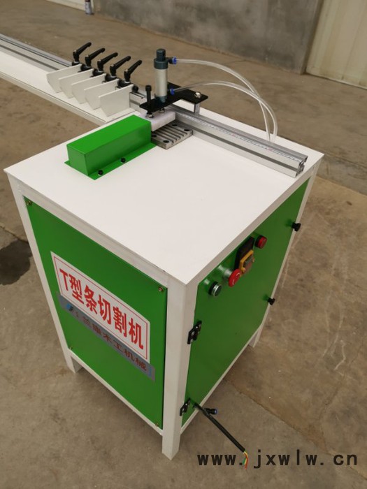 供應(yīng)T型U型條切割機 家具裝飾條切割機  銅鋁裝飾鑲嵌條切割機 全屋定制家具裝飾邊框裝飾切割機**。
