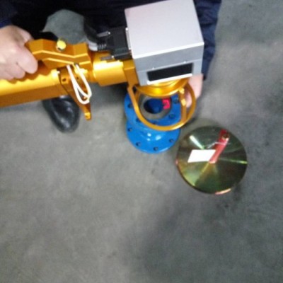 成都激光打碼機(jī)，管件打標(biāo)機(jī) 零部件型批號(hào)激光打標(biāo)機(jī) 激光設(shè)備免費(fèi)試機(jī)試樣