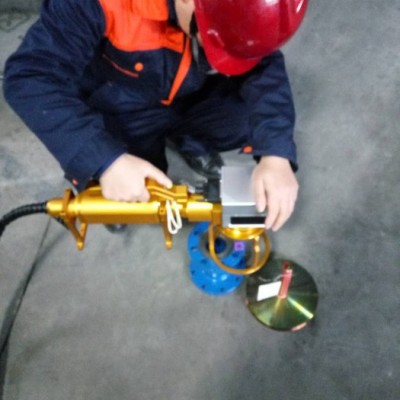 飛龍達(dá)GT 激光打標(biāo)機(jī)價(jià)格及生產(chǎn)設(shè)備廠家，四川打標(biāo)機(jī)成都打碼機(jī)生產(chǎn)制造
