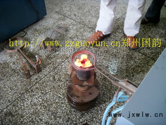 供應(yīng)鄭州國(guó)韻WH-VIII小型號(hào)錐柄麻花鉆焊接設(shè)備鄭州：W