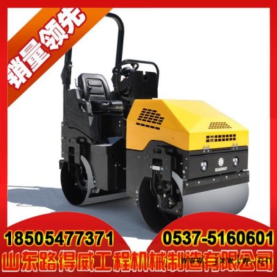 進(jìn)口發(fā)動(dòng)機(jī)駕駛式振動(dòng)壓路機(jī)，液壓壓路機(jī)，座駕式壓路機(jī) 山東路得威大廠生產(chǎn)