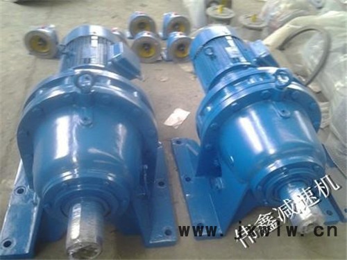 偉鑫8000系列減速機(jī)xwd8195、xwd88190、xwd8185擺線針輪減速機(jī)良心產(chǎn)品