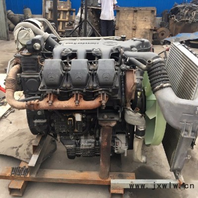 奔馳卡車(chē)配件OM502LA發(fā)電機(jī)  奔馳卡發(fā)動(dòng)機(jī)配件 奔馳發(fā)電機(jī)