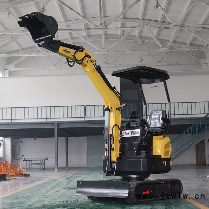 **園林綠化挖掘機 雙缸水冷小型挖掘機 農(nóng)用小挖機進(jìn)口發(fā)動機