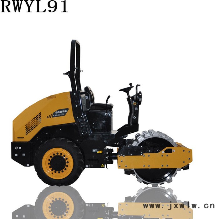 凸塊壓路機洋馬柴油發(fā)動機進口變量泵變速行走動驅(qū)動橋為鑄造一體式液壓剎車機構(gòu)RWYL91 路得威*價格可議 小型壓路機