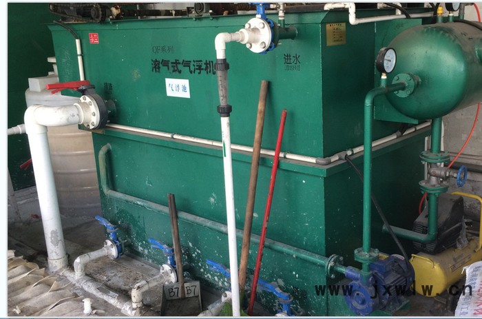 山東留潤環(huán)保設(shè)備LR-YW-10 氣浮機  平流式氣浮機 除油分離設(shè)備