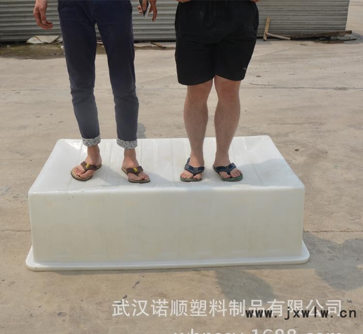 塑料方箱 周轉(zhuǎn)方箱  滾塑方箱