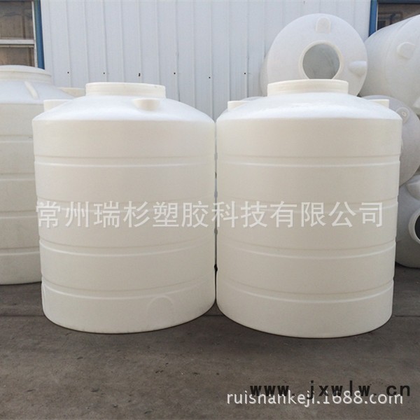 3噸塑料儲(chǔ)罐