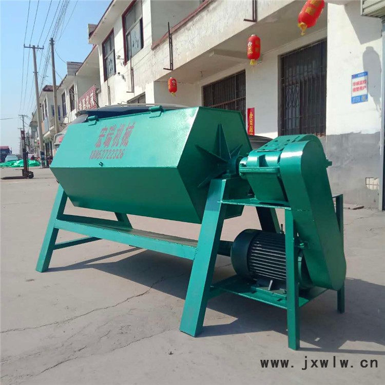 安遠(yuǎn)鐵除銹翻新拋光機(jī)自制滾筒拋光機(jī) 
