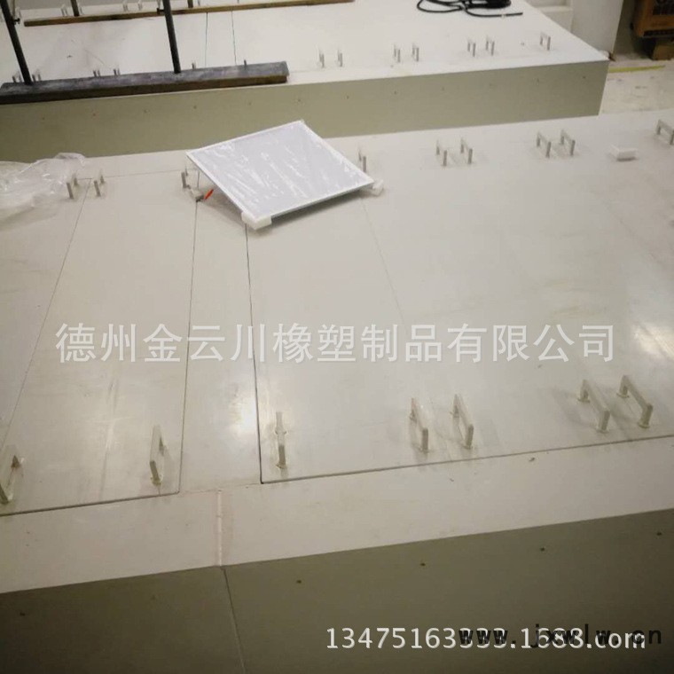 599940967207922011