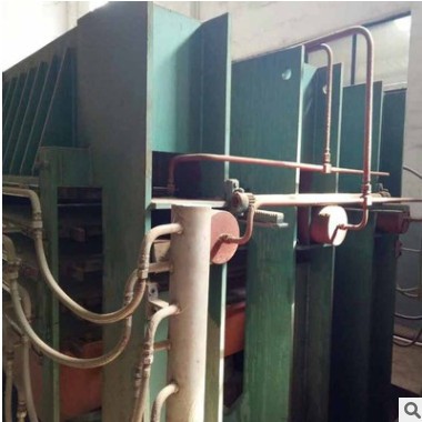 九成新竹地板熱壓機，二手竹地板熱壓機 優(yōu)惠出售