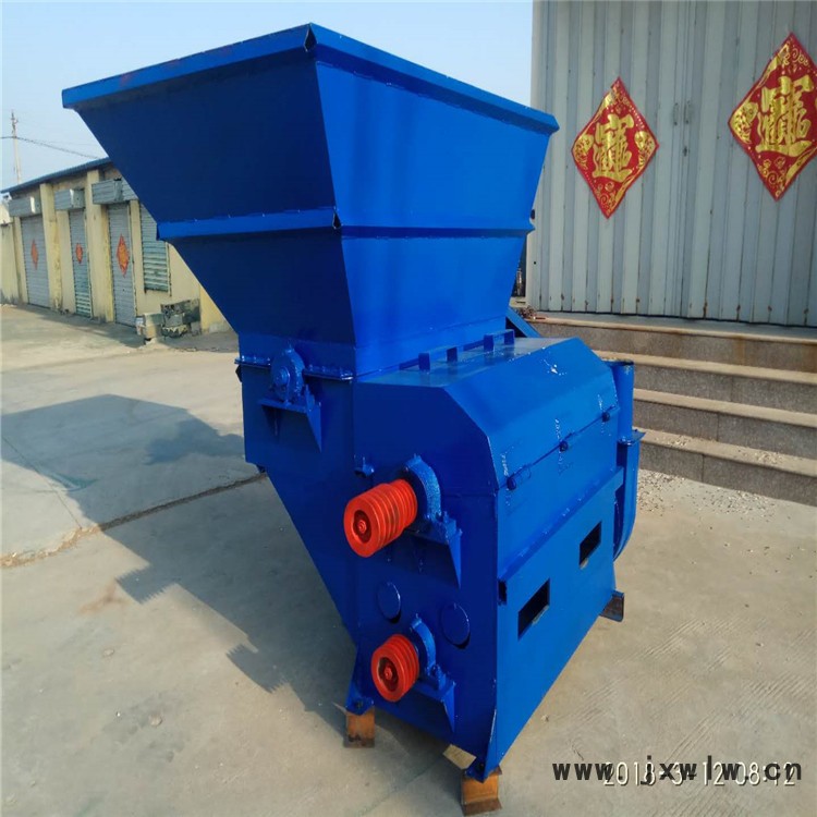 干濕秸稈草料加工粉碎設(shè)備飼料秸稈粉碎機(jī)廠家大型 粉碎機(jī)